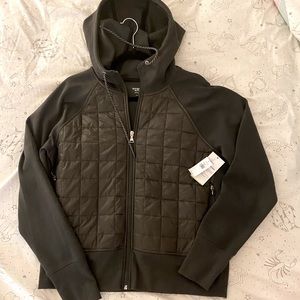 NWT Zip Up Jacket w/ Hoodie & Quilted Puffer front. Camo green, perfect for fall